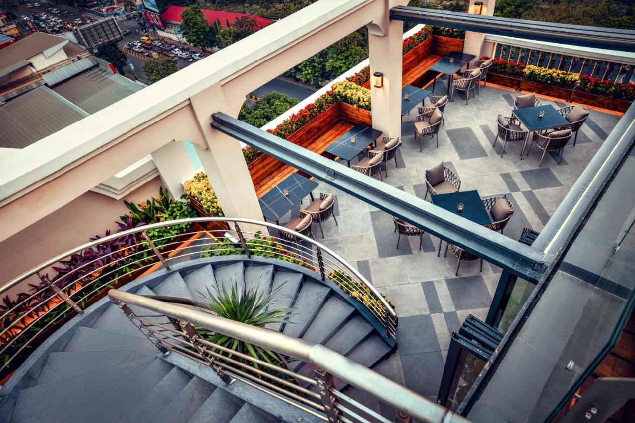 Hotel Maxx Phnom Penh Downtown By H World Exteriér fotografie